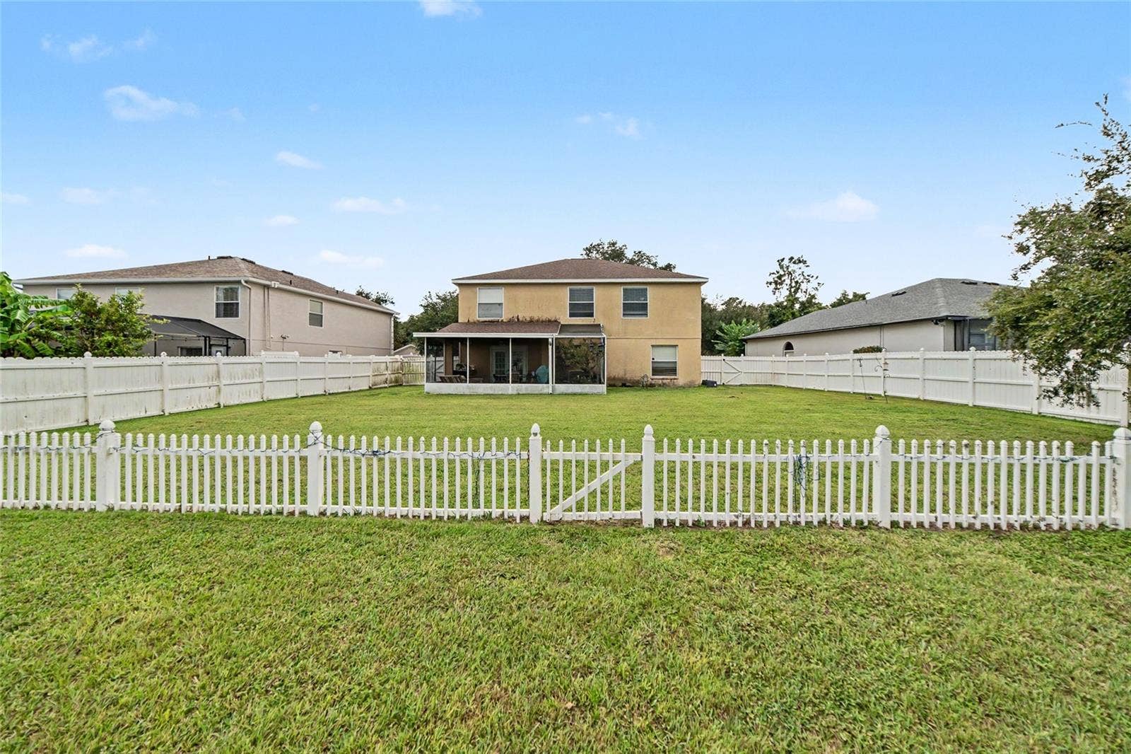 15110 HERONGLEN DRIVE, Lithia, FL 33547 15110 HERONGLEN DRIVE, Lithia, FL 33547