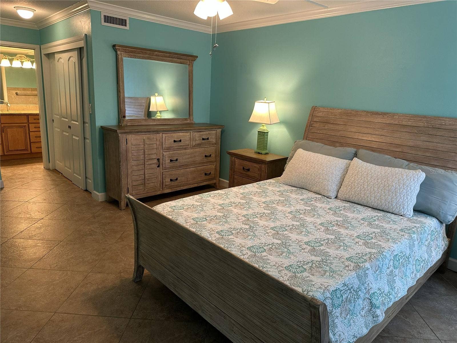 9495 BLIND PASS ROAD, #504, St Pete Beach, FL 33706 Primary bedroom