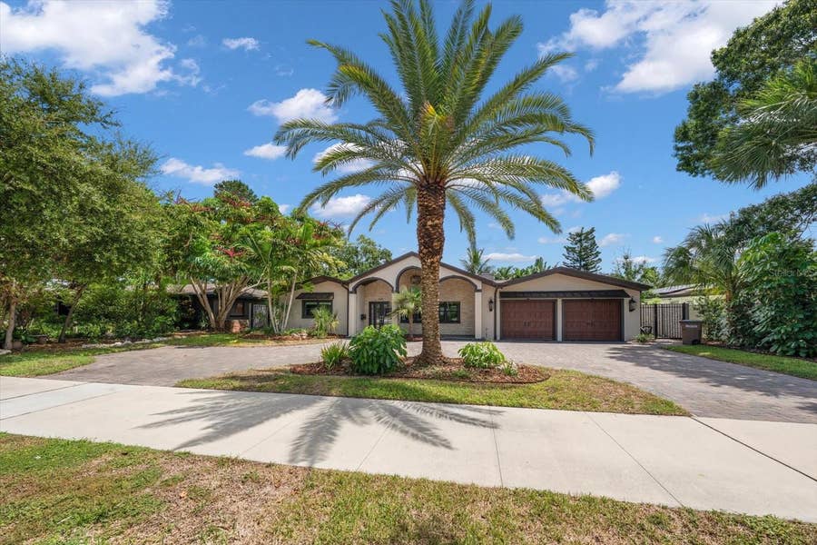 Property photo for 1621 INDIAN ROCKS ROAD, Belleair, FL
