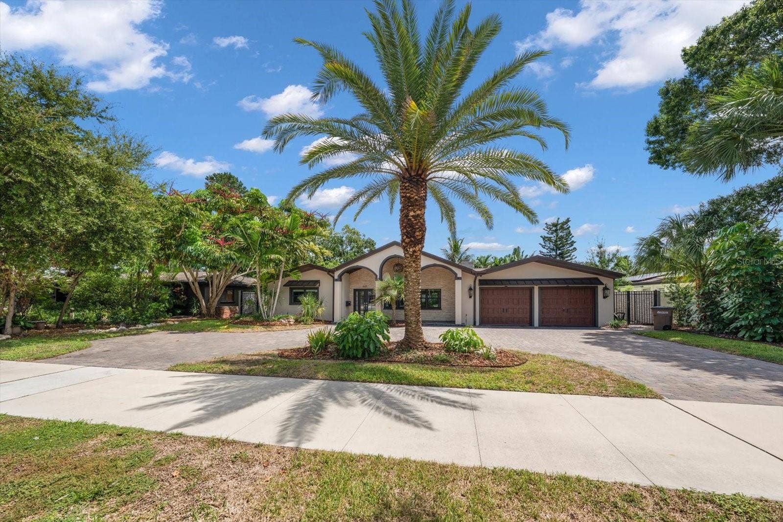 1621 INDIAN ROCKS ROAD, Belleair, FL 33756 1621 INDIAN ROCKS ROAD, Belleair, FL 33756