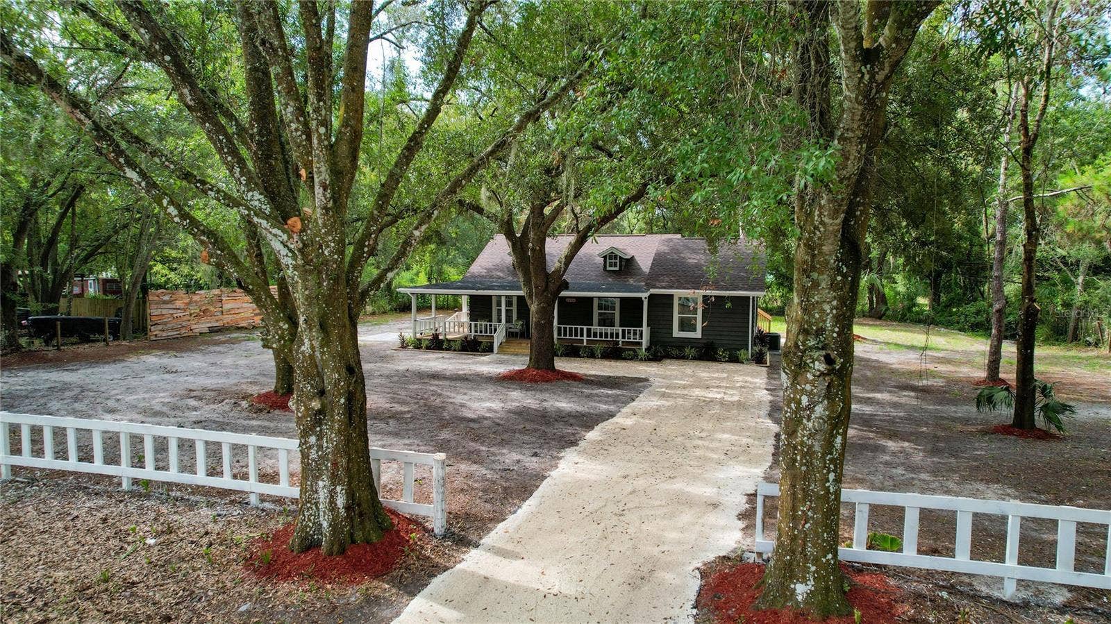 26314 GLENWOOD DRIVE, Wesley Chapel, FL 33544 26314 GLENWOOD DRIVE, Wesley Chapel, FL 33544