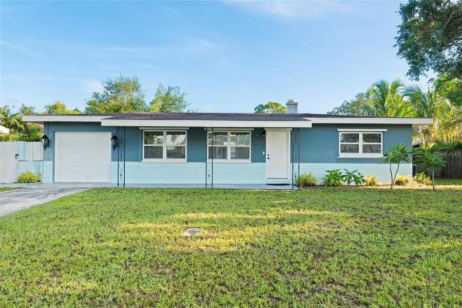 Property photo for 10811 VALENCIA TERRACE, Seminole, FL