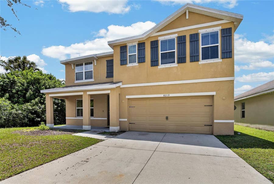 Property photo for 8219 BILSTON VILLAGE LANE, Gibsonton, FL