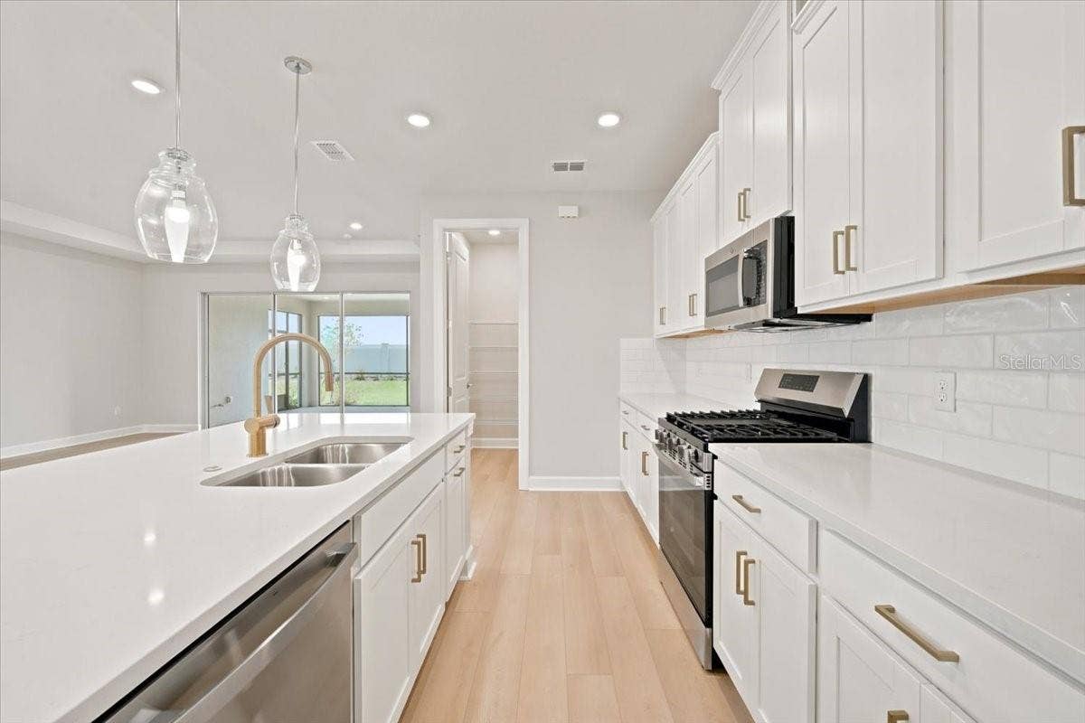 13836 FLETCHER DRIVE, Palmetto, FL 34221
