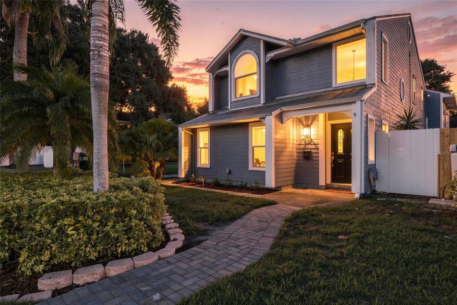 Property photo for 2802 W ESTRELLA STREET, Tampa, FL
