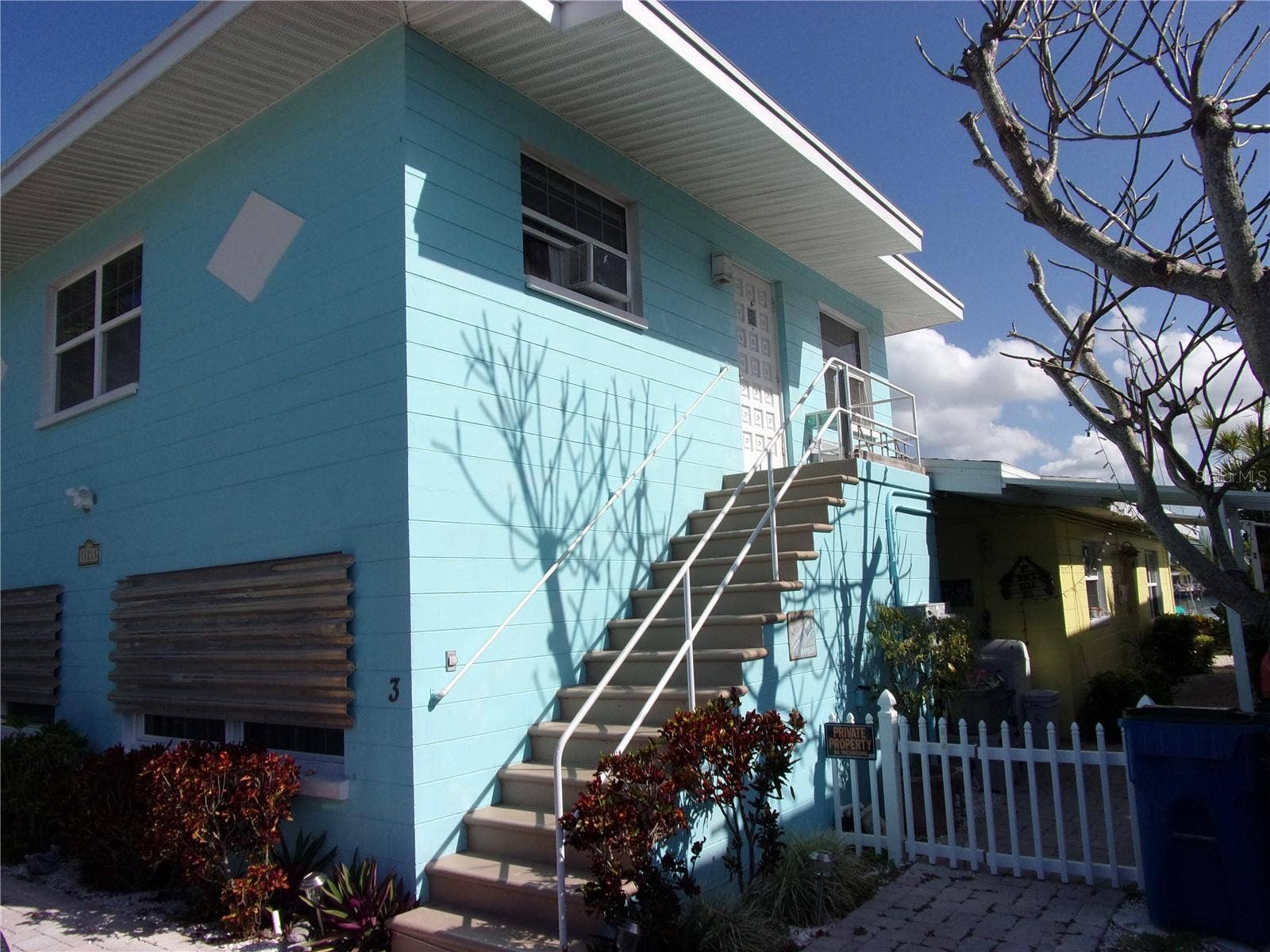 UpStairs Unit 3