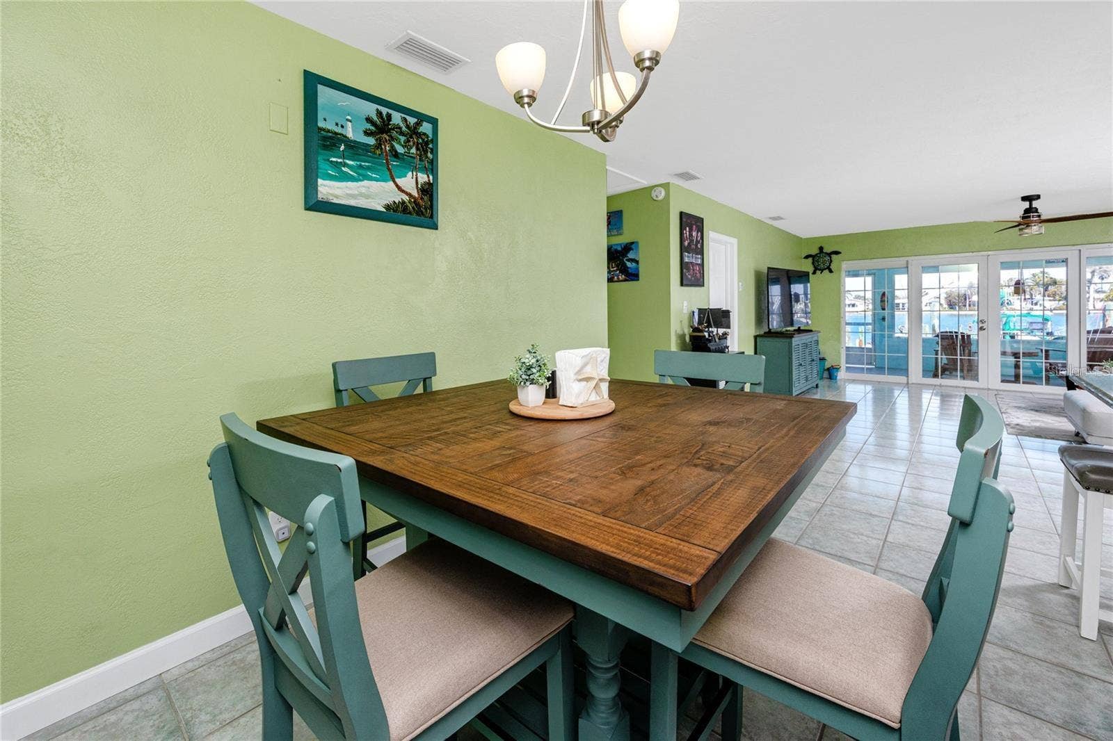 11215 3RD STREET E, Treasure Island, FL 33706