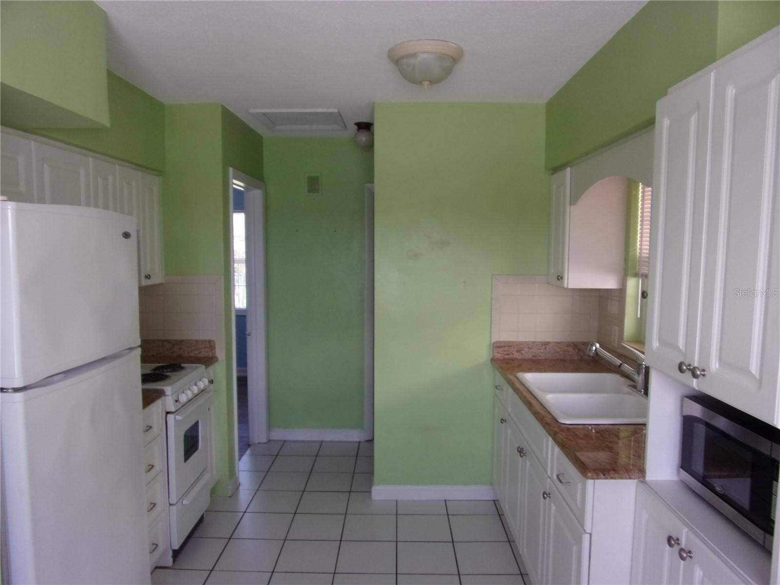 Upstairs unit 3