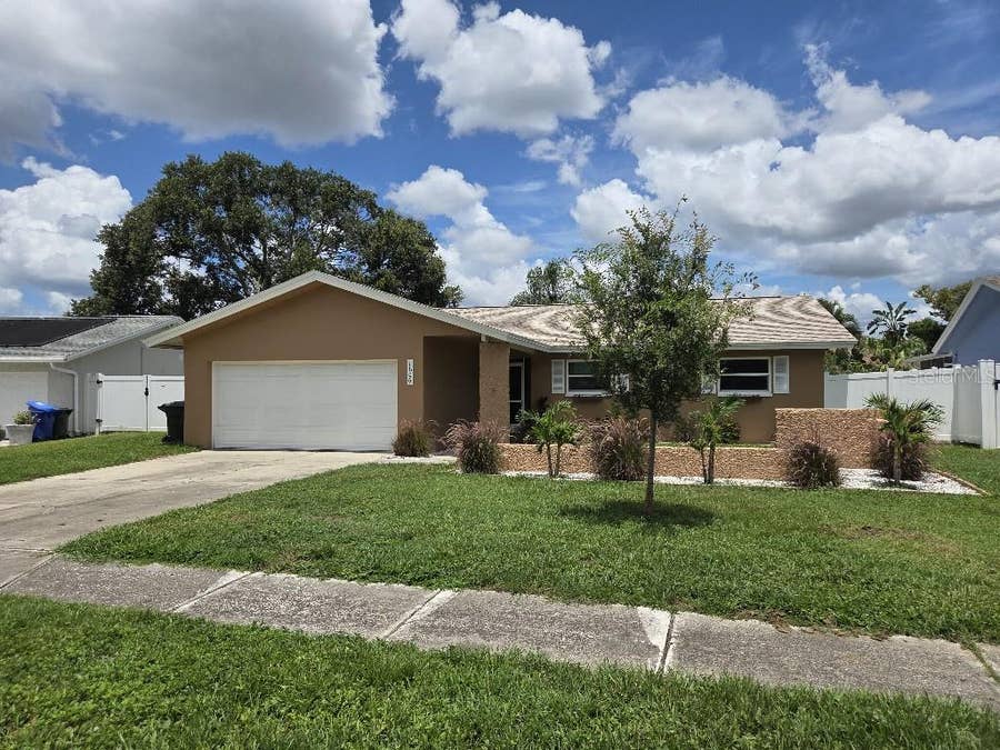 Property photo for 1606 DALE CIRCLE N, Dunedin, FL