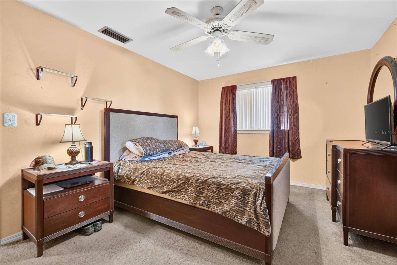 6069 27TH AVENUE N, St Petersburg, FL 33710