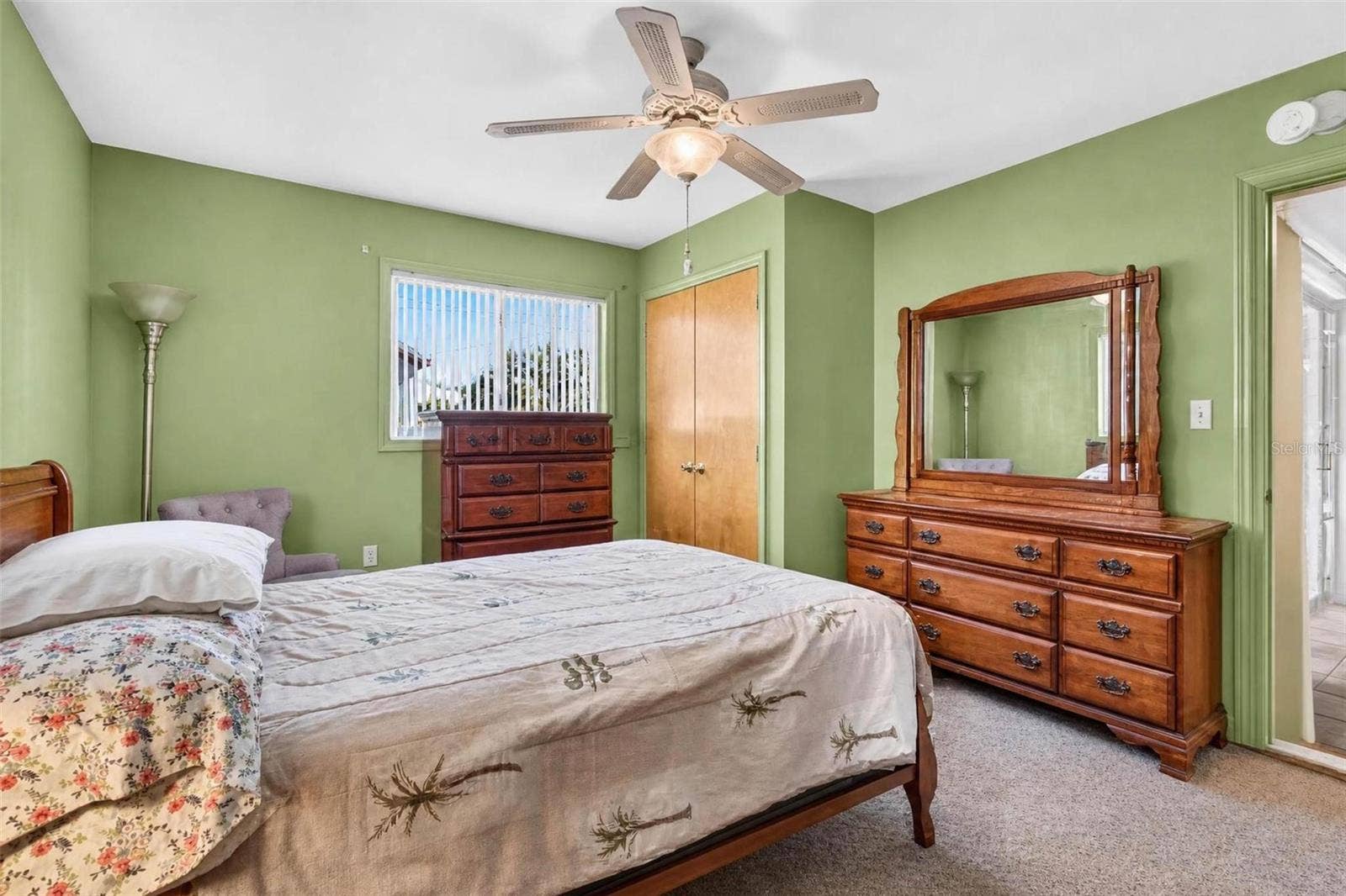 6069 27TH AVENUE N, St Petersburg, FL 33710