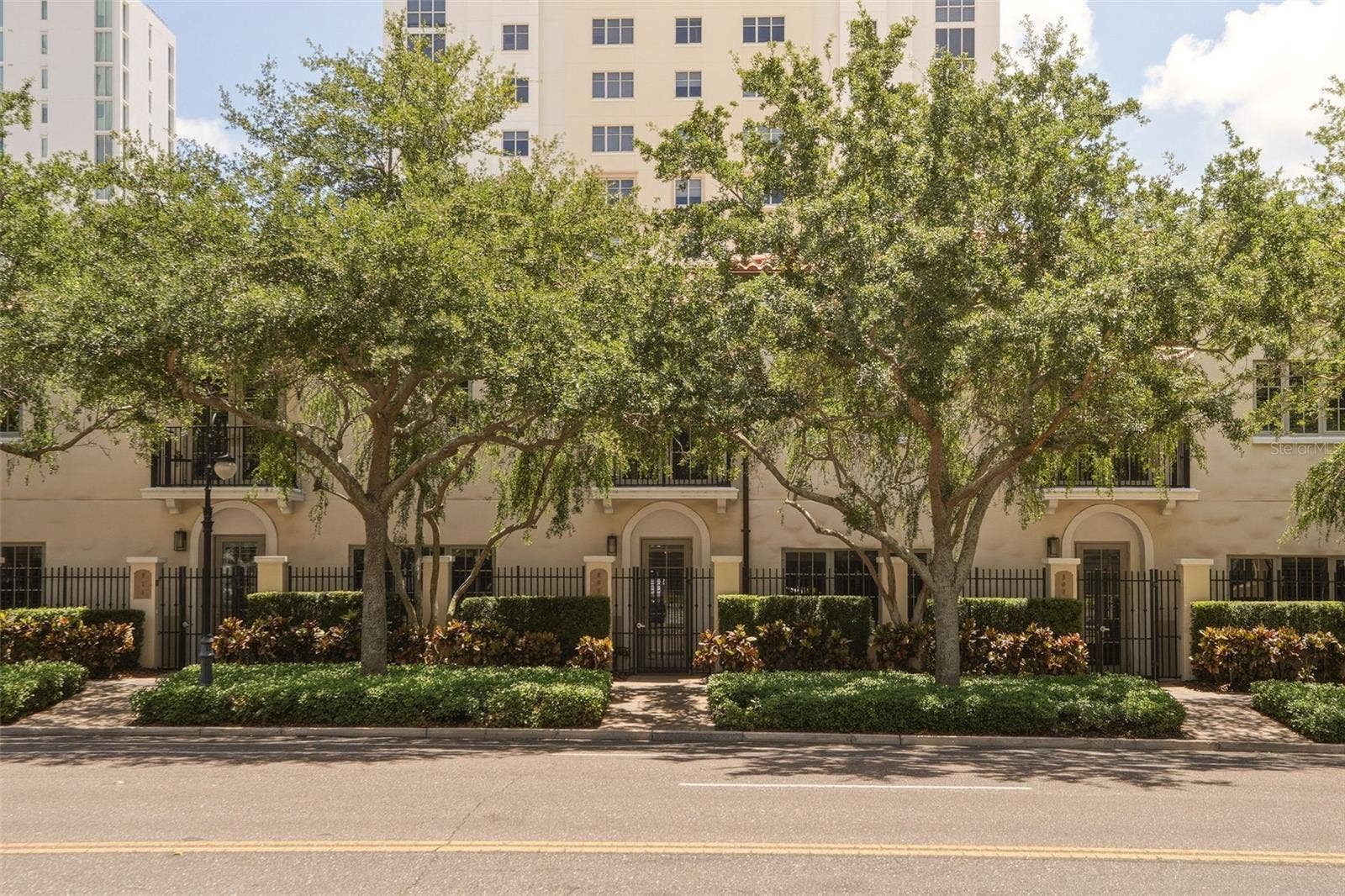 300 BEACH DRIVE NE, #309, St Petersburg, FL 33701 300 BEACH DRIVE NE, #309, St Petersburg, FL 33701