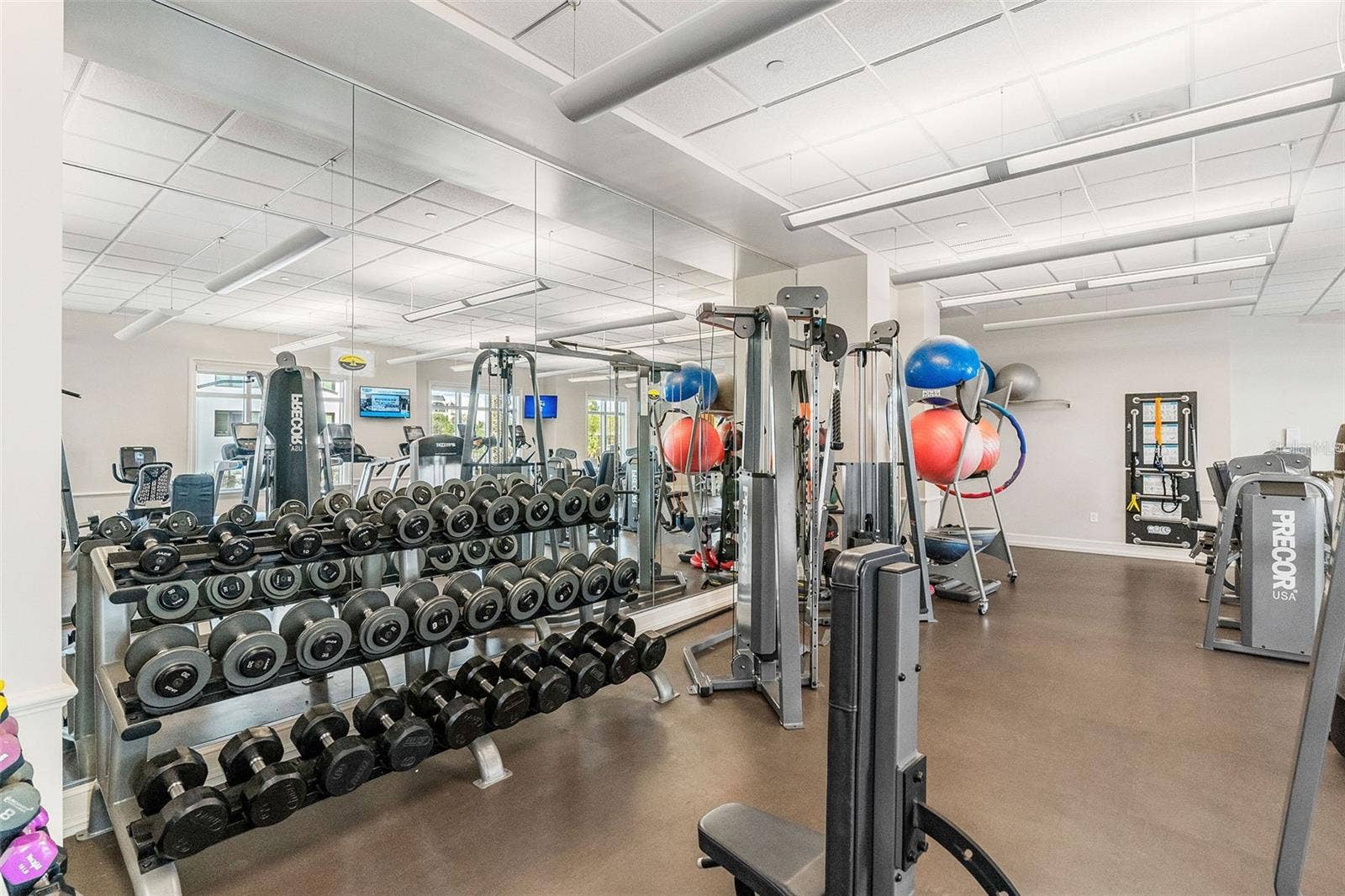 300 BEACH DRIVE NE, #309, St Petersburg, FL 33701 300 BEACH DRIVE NE, #309, St Petersburg, FL 33701