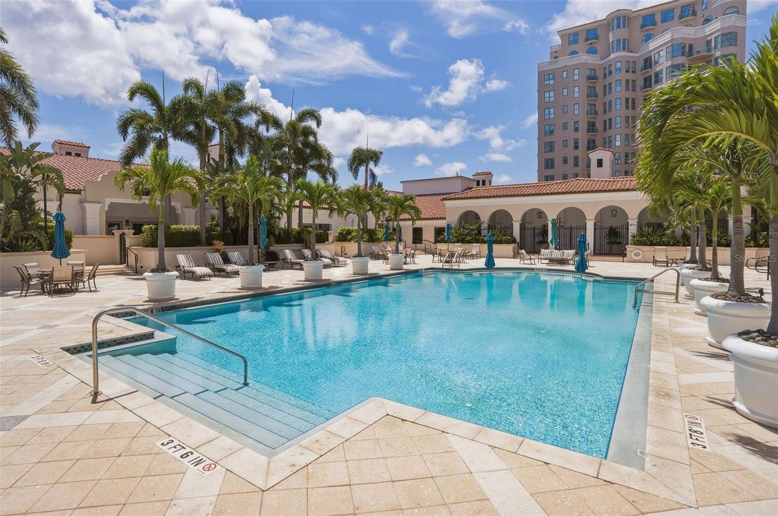 300 BEACH DRIVE NE, #309, St Petersburg, FL 33701 300 BEACH DRIVE NE, #309, St Petersburg, FL 33701