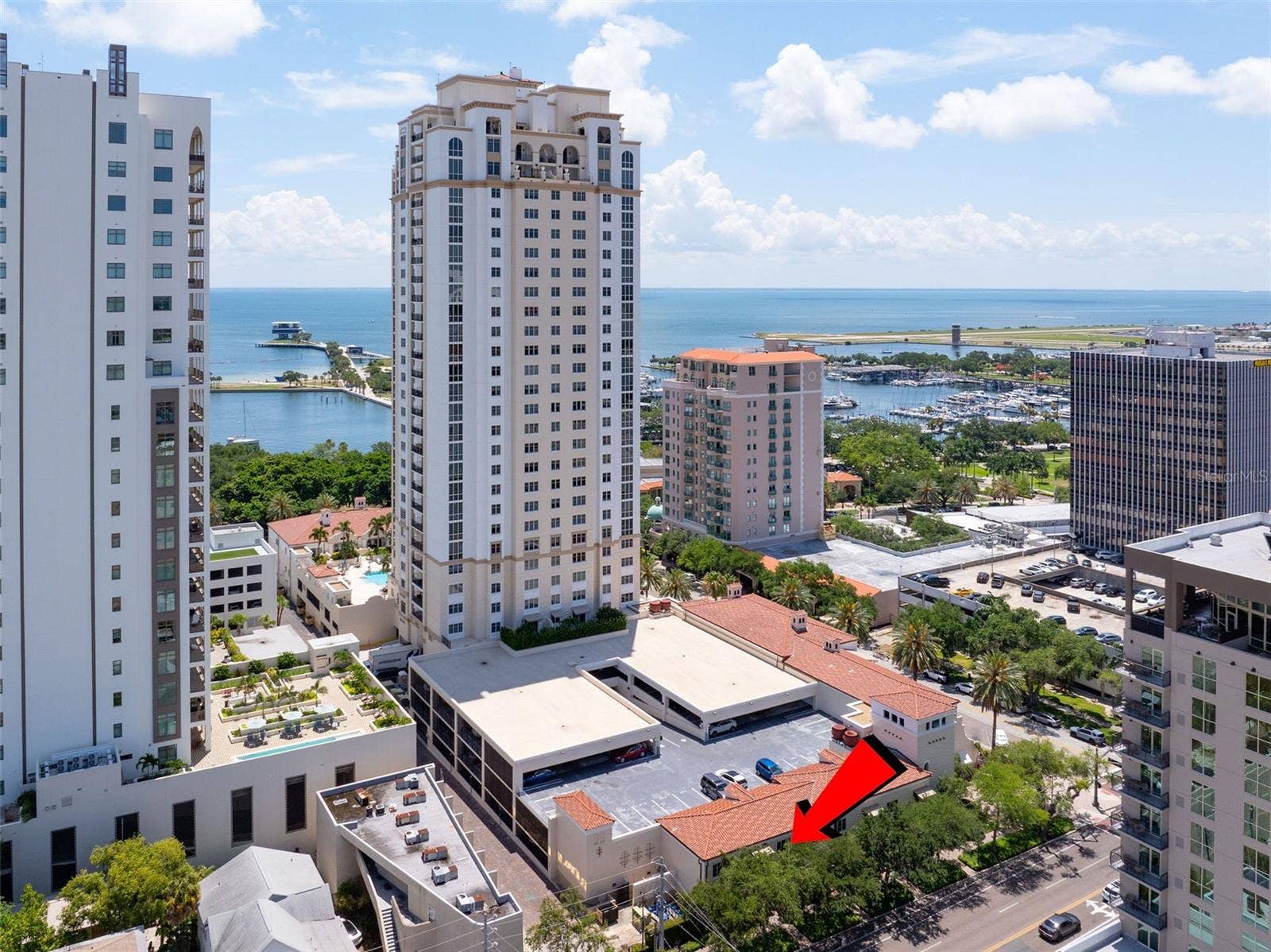 300 BEACH DRIVE NE, #309, St Petersburg, FL 33701 300 BEACH DRIVE NE, #309, St Petersburg, FL 33701