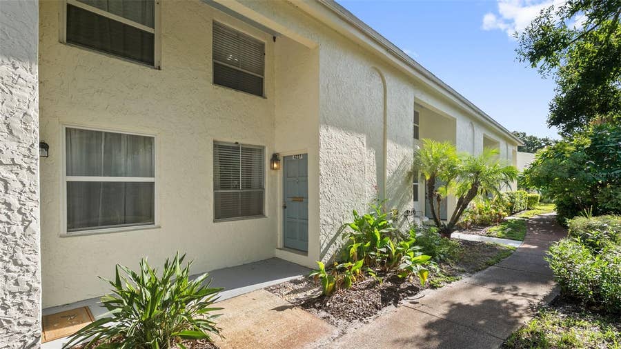 Property photo for 4227 LA PALMA COURT, Tampa, FL