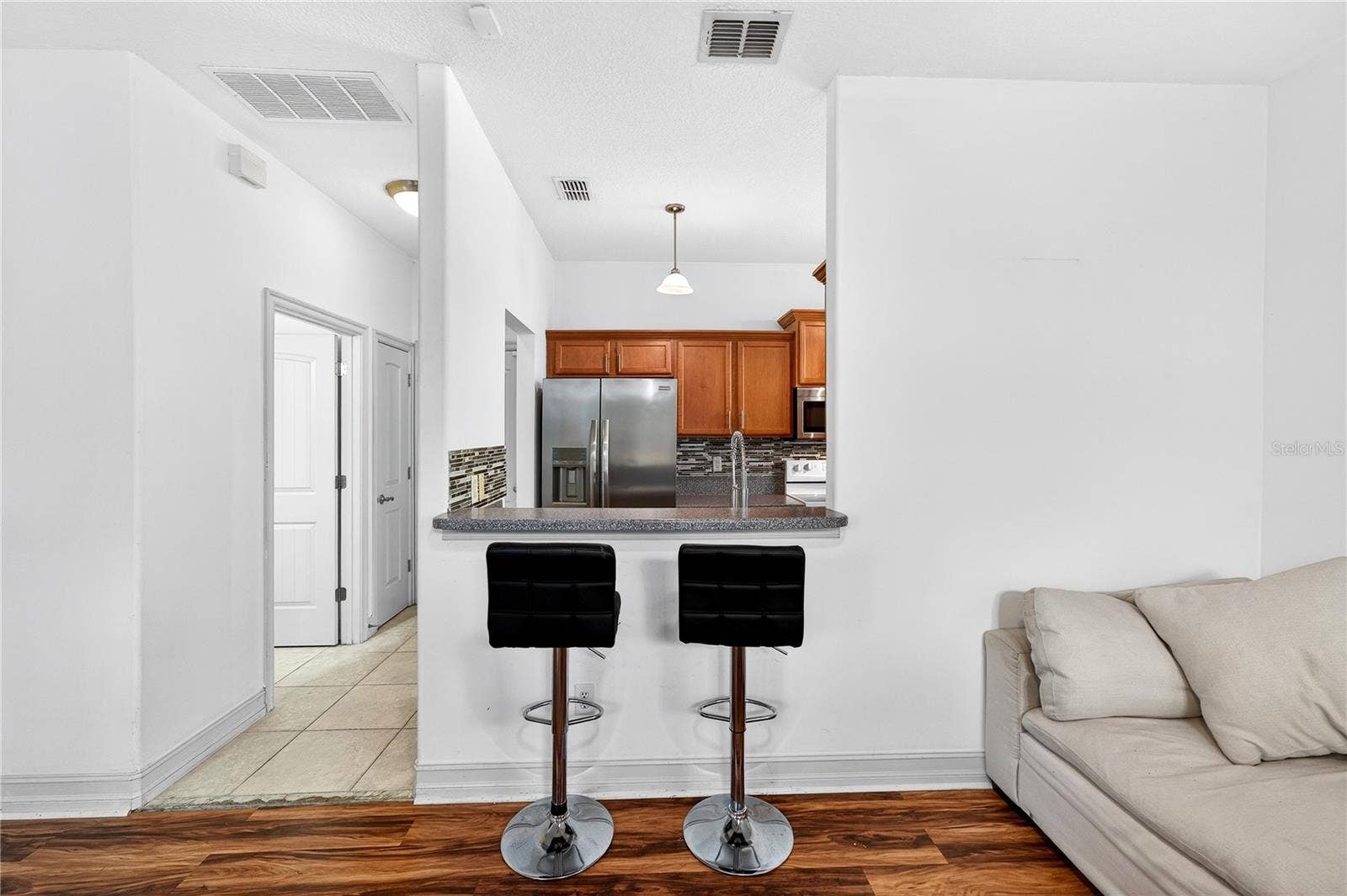 864 17TH AVE N, #1, St Petersburg, FL 33704