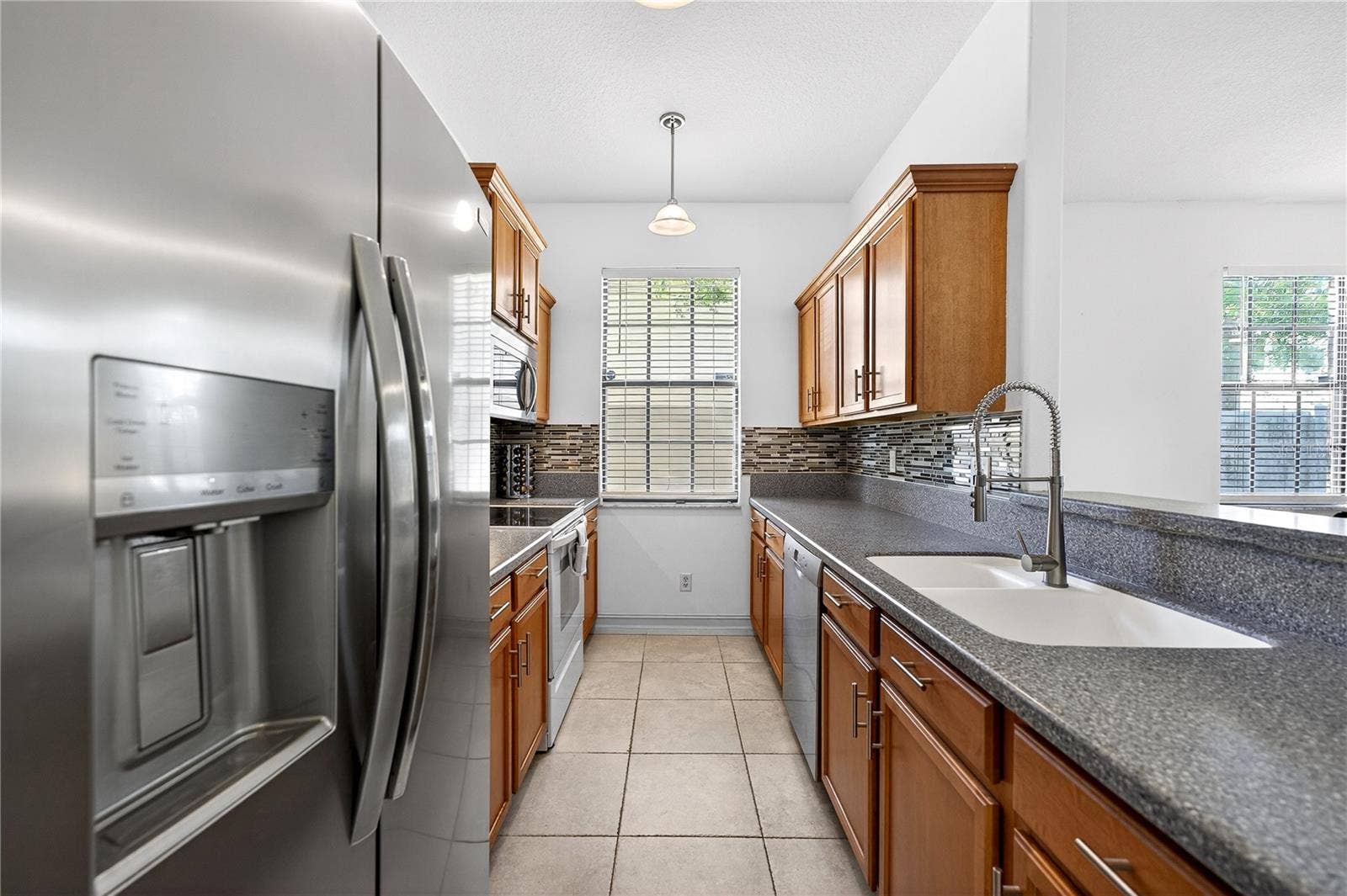 864 17TH AVE N, #1, St Petersburg, FL 33704