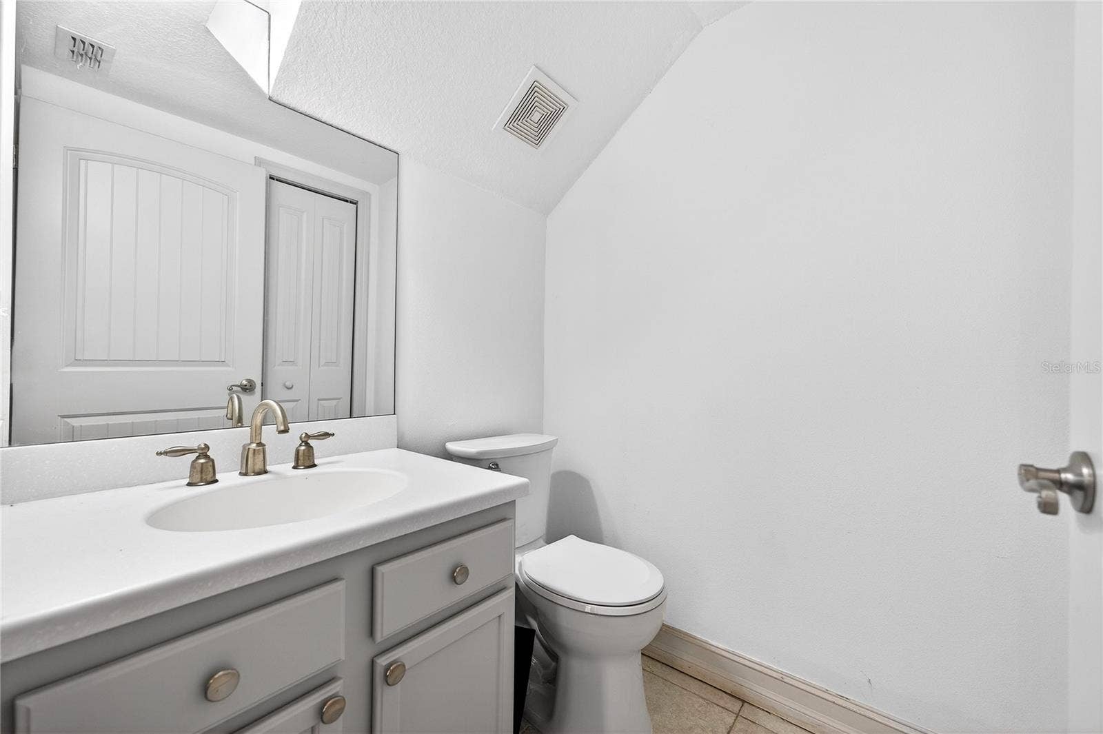 864 17TH AVE N, #1, St Petersburg, FL 33704