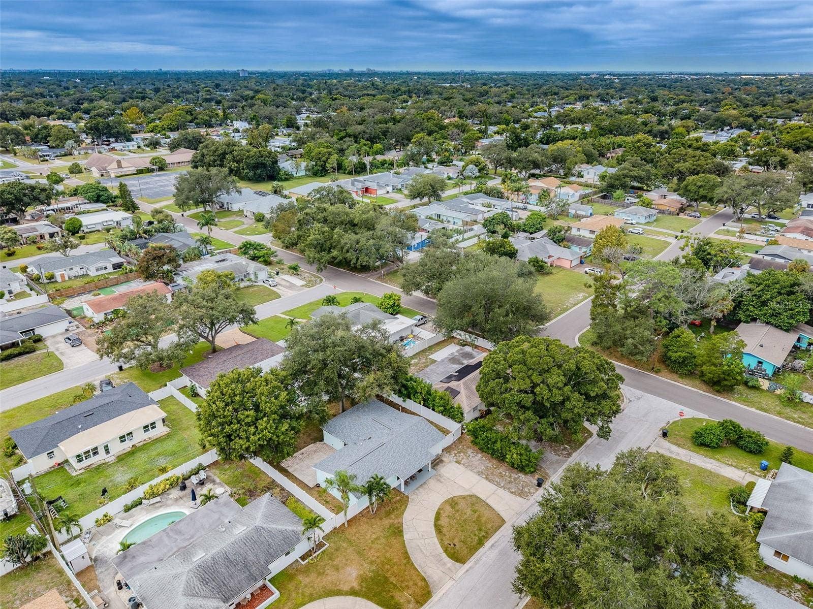 4460 33RD AVENUE N, St Petersburg, FL 33713
