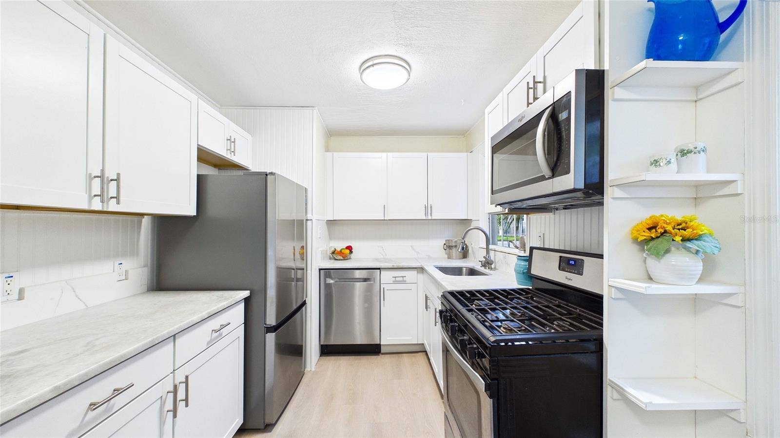5879 27TH AVENUE S, Gulfport, FL 33707 5879 27TH AVENUE S, Gulfport, FL 33707