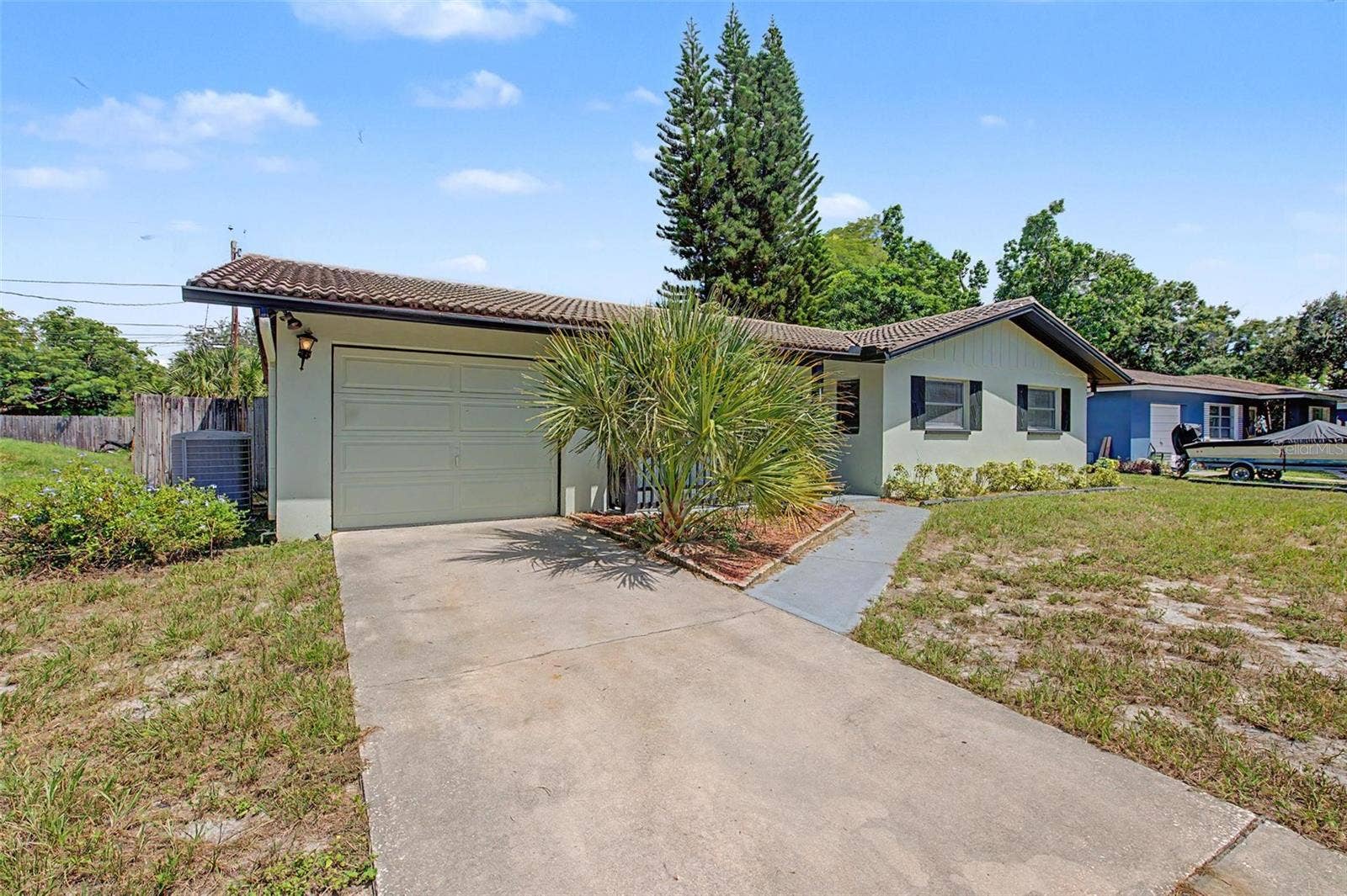 1073 KENWOOD DRIVE, Dunedin, FL 34698 1073 KENWOOD DRIVE, Dunedin, FL 34698