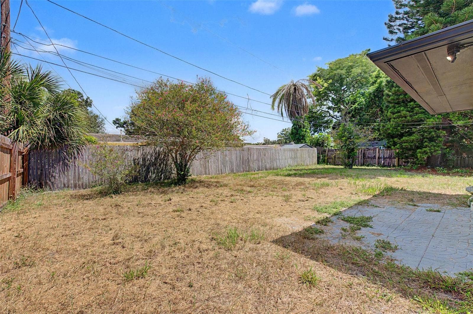 1073 KENWOOD DRIVE, Dunedin, FL 34698 1073 KENWOOD DRIVE, Dunedin, FL 34698