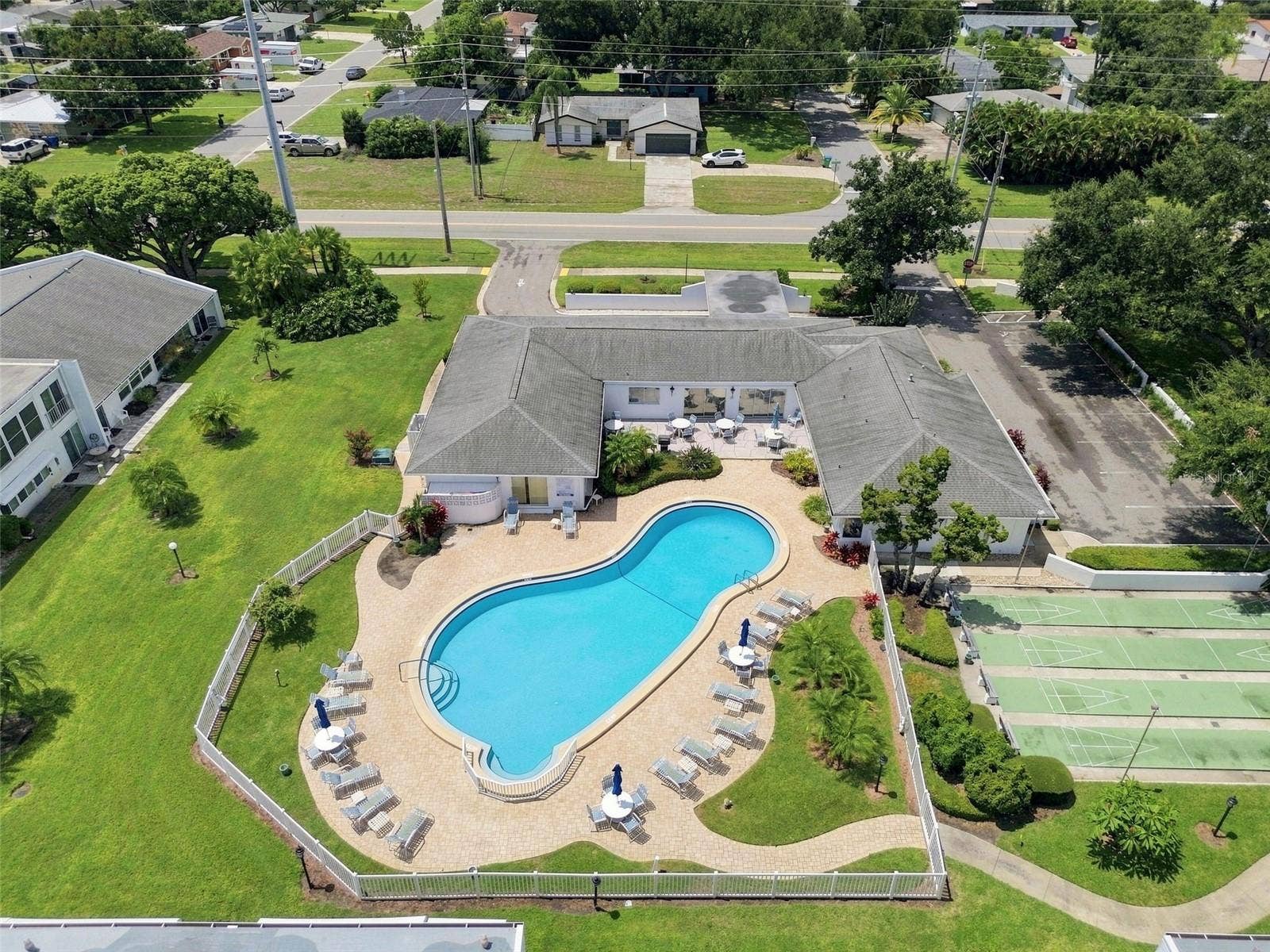 1655 S HIGHLAND AVENUE, #B110, Clearwater, FL 33756 1655 S HIGHLAND AVENUE, #B110, Clearwater, FL 33756