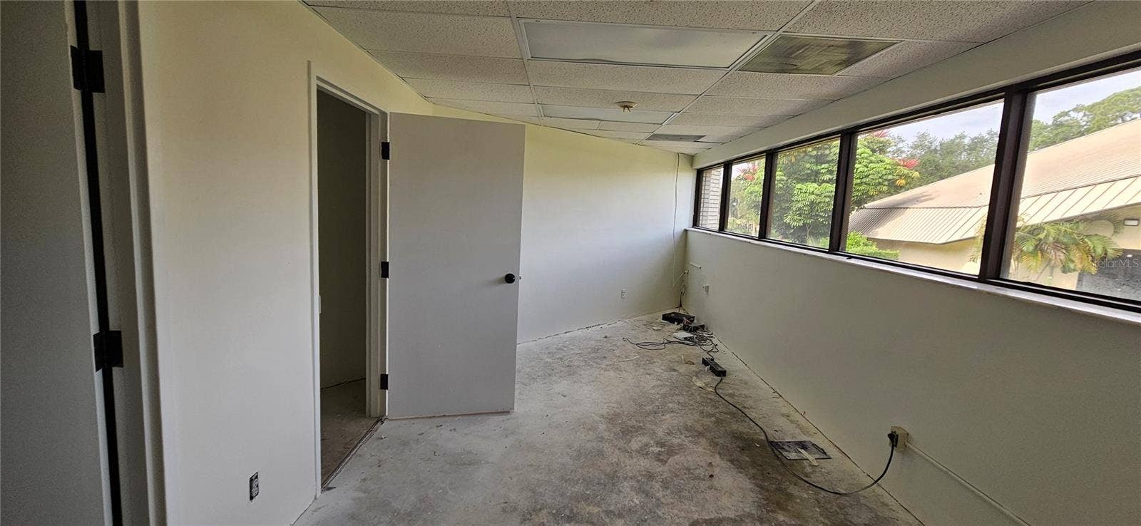11501 WALKER AVENUE, Seminole, FL 33772 11501 WALKER AVENUE, Seminole, FL 33772