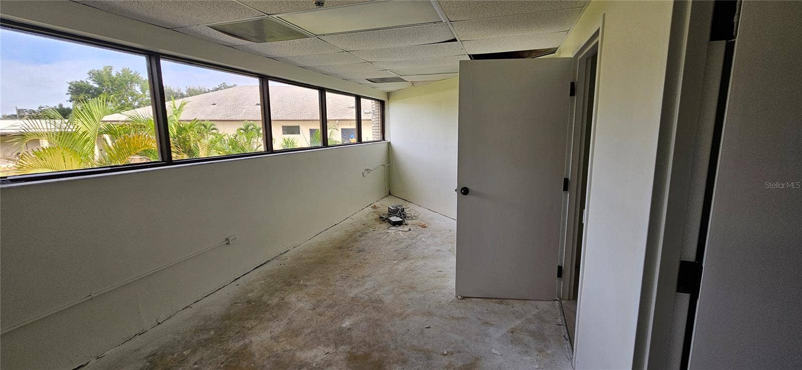 11501 WALKER AVENUE, Seminole, FL 33772 11501 WALKER AVENUE, Seminole, FL 33772