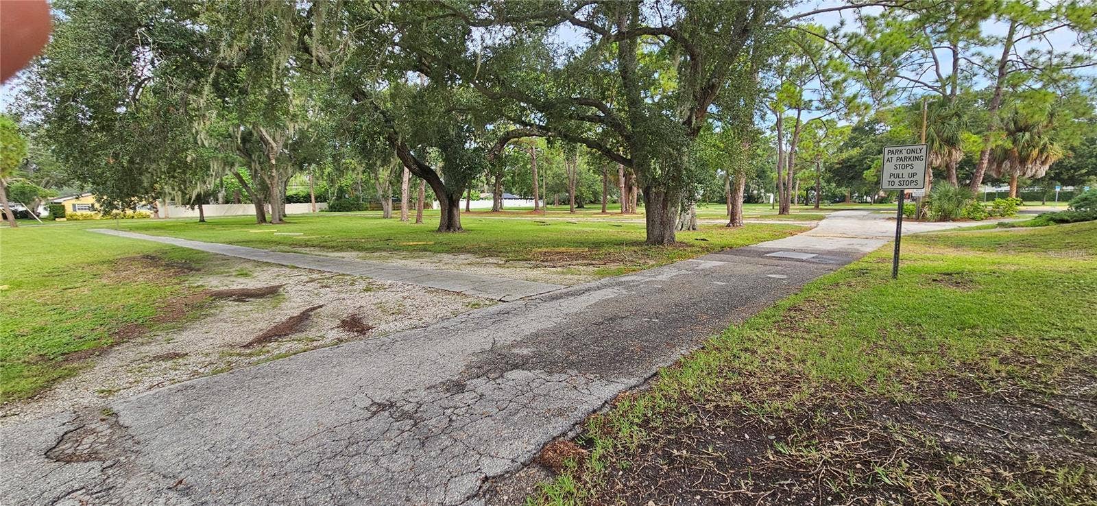 11501 WALKER AVENUE, Seminole, FL 33772 11501 WALKER AVENUE, Seminole, FL 33772