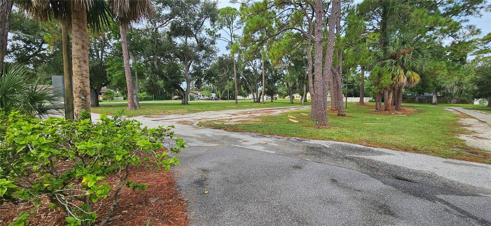 11501 WALKER AVENUE, Seminole, FL 33772 11501 WALKER AVENUE, Seminole, FL 33772