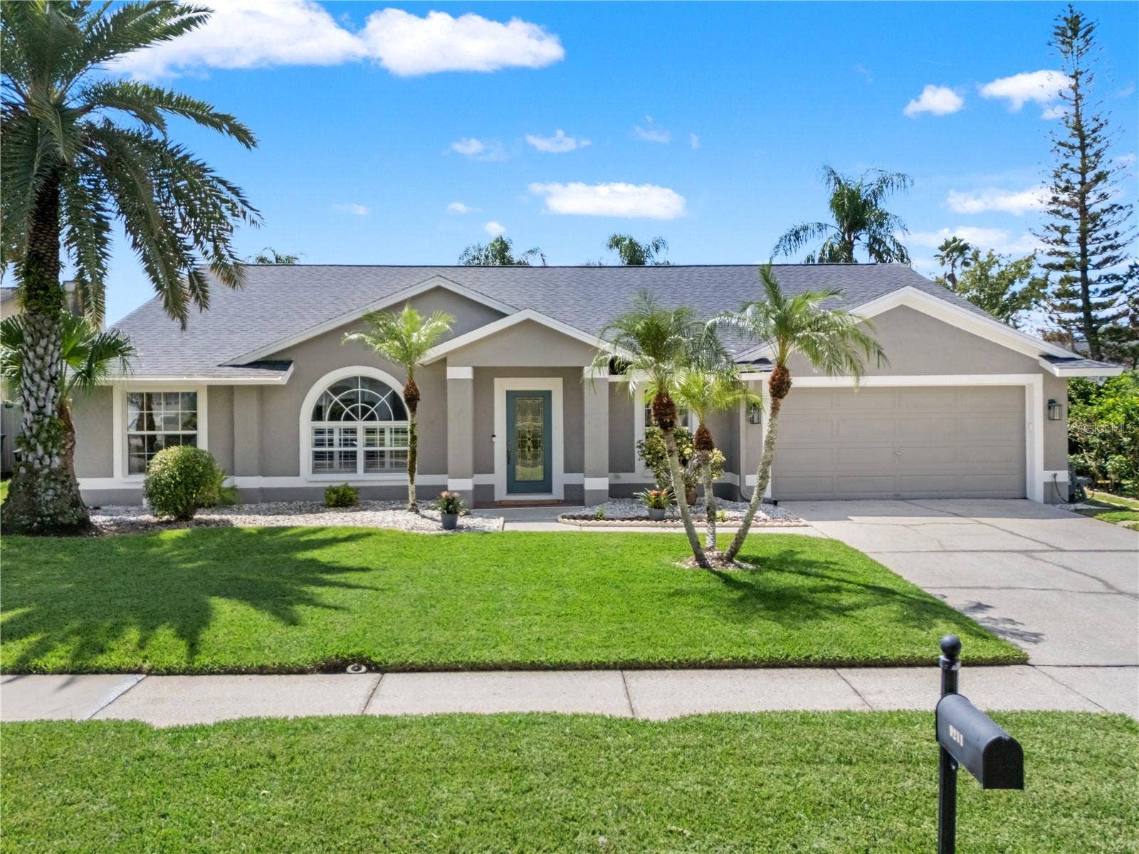 9211 MILL CIRCLE, Tampa, FL 33647 9211 MILL CIRCLE, Tampa, FL 33647