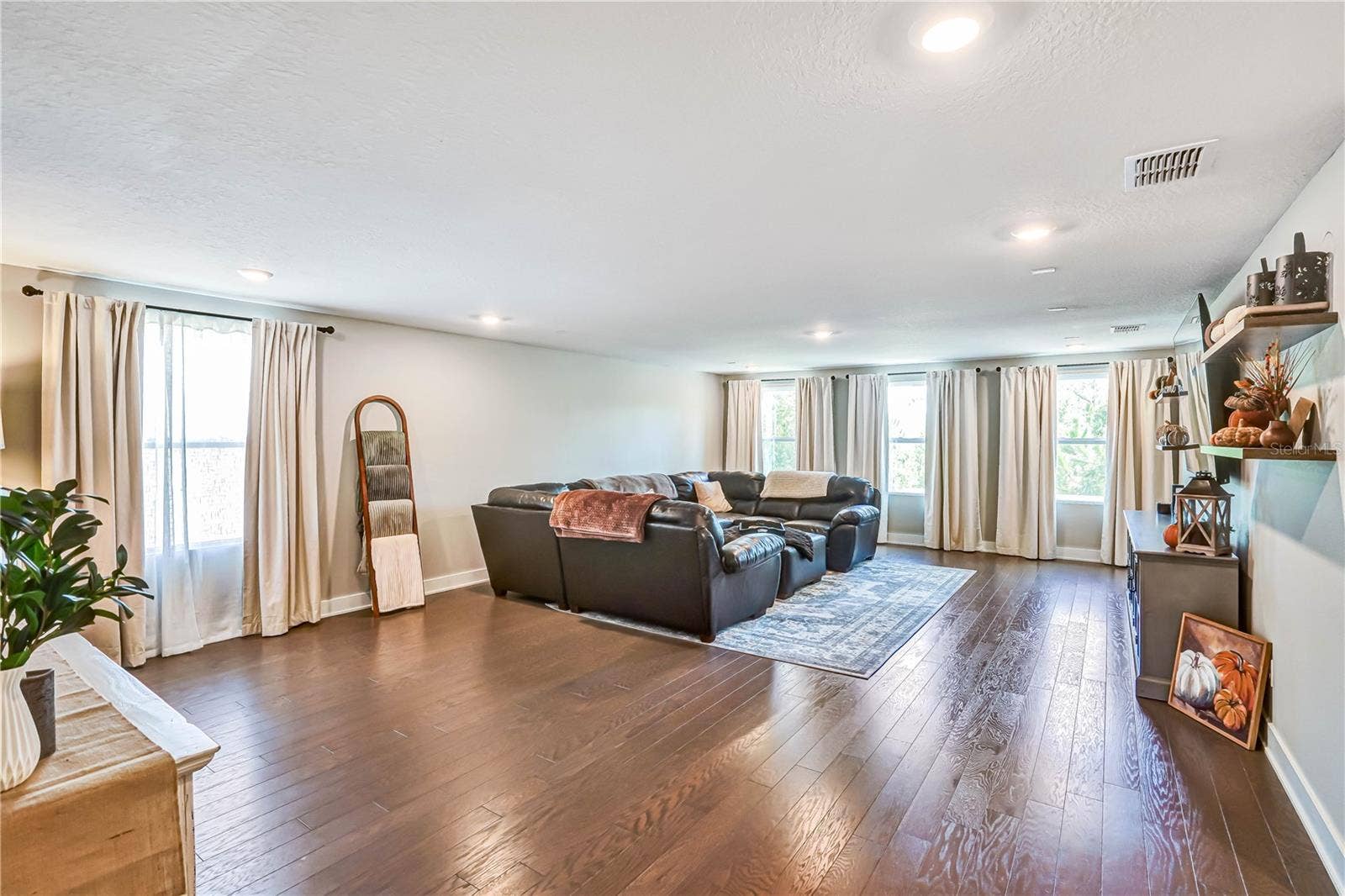 2210 GOLD DUST DRIVE, Minneola, FL 34715 2210 GOLD DUST DRIVE, Minneola, FL 34715
