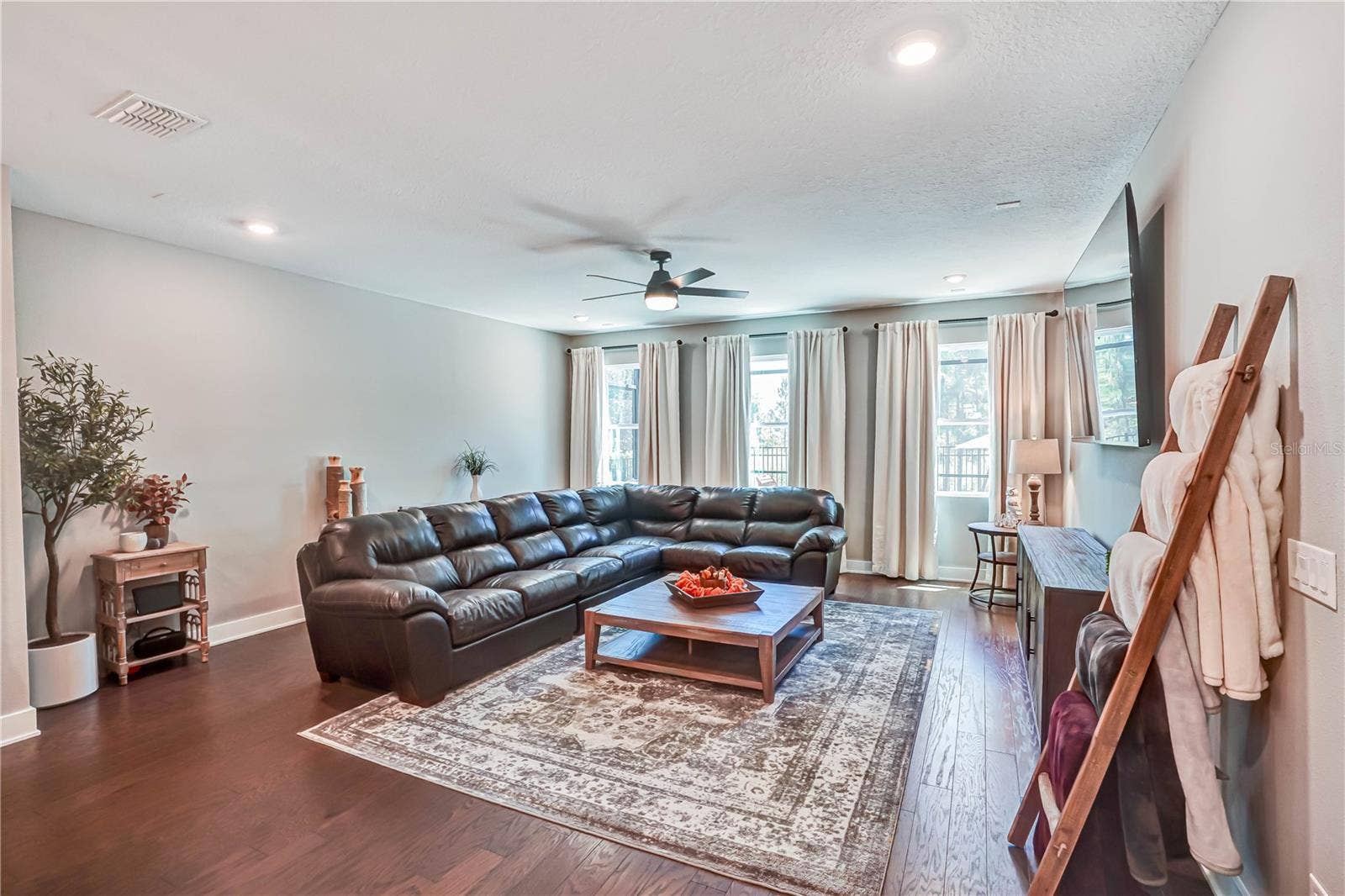 2210 GOLD DUST DRIVE, Minneola, FL 34715 2210 GOLD DUST DRIVE, Minneola, FL 34715