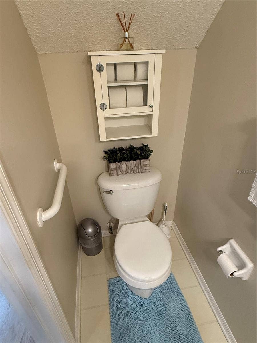 30035 GRANDA HILLS COURT, Wesley Chapel, FL 33543 30035 GRANDA HILLS COURT, Wesley Chapel, FL 33543