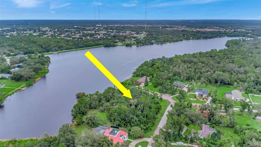 Property photo for 12612 LAKE HILLS DRIVE, Riverview, FL