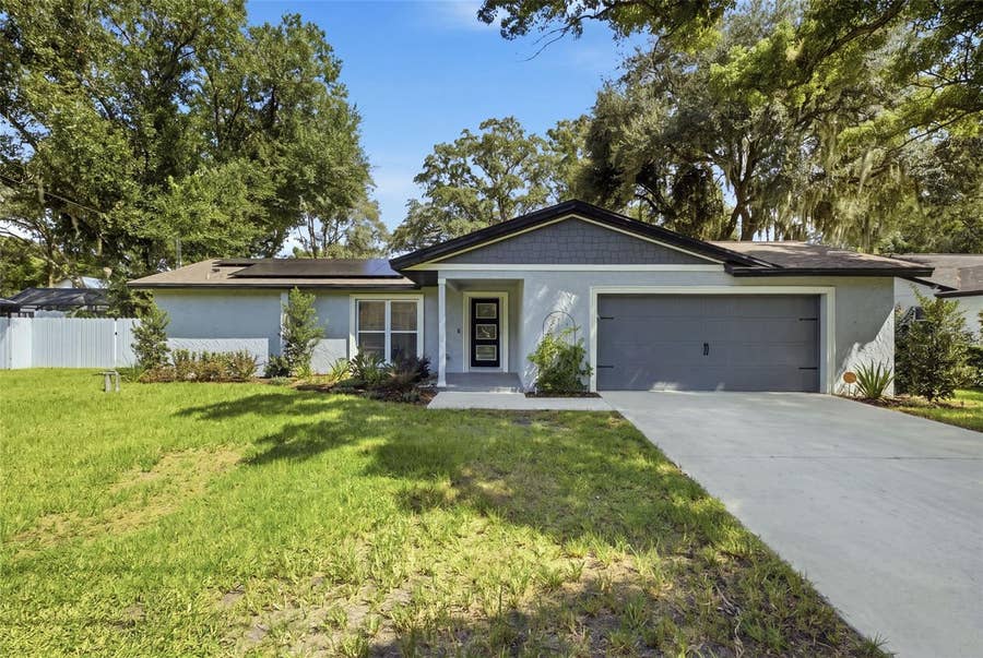 Property photo for 2005 RUSSELL DRIVE, Tampa, FL