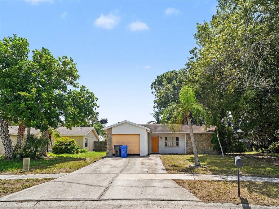 Property photo for 11329 BLACKBARK DR, Riverview, FL