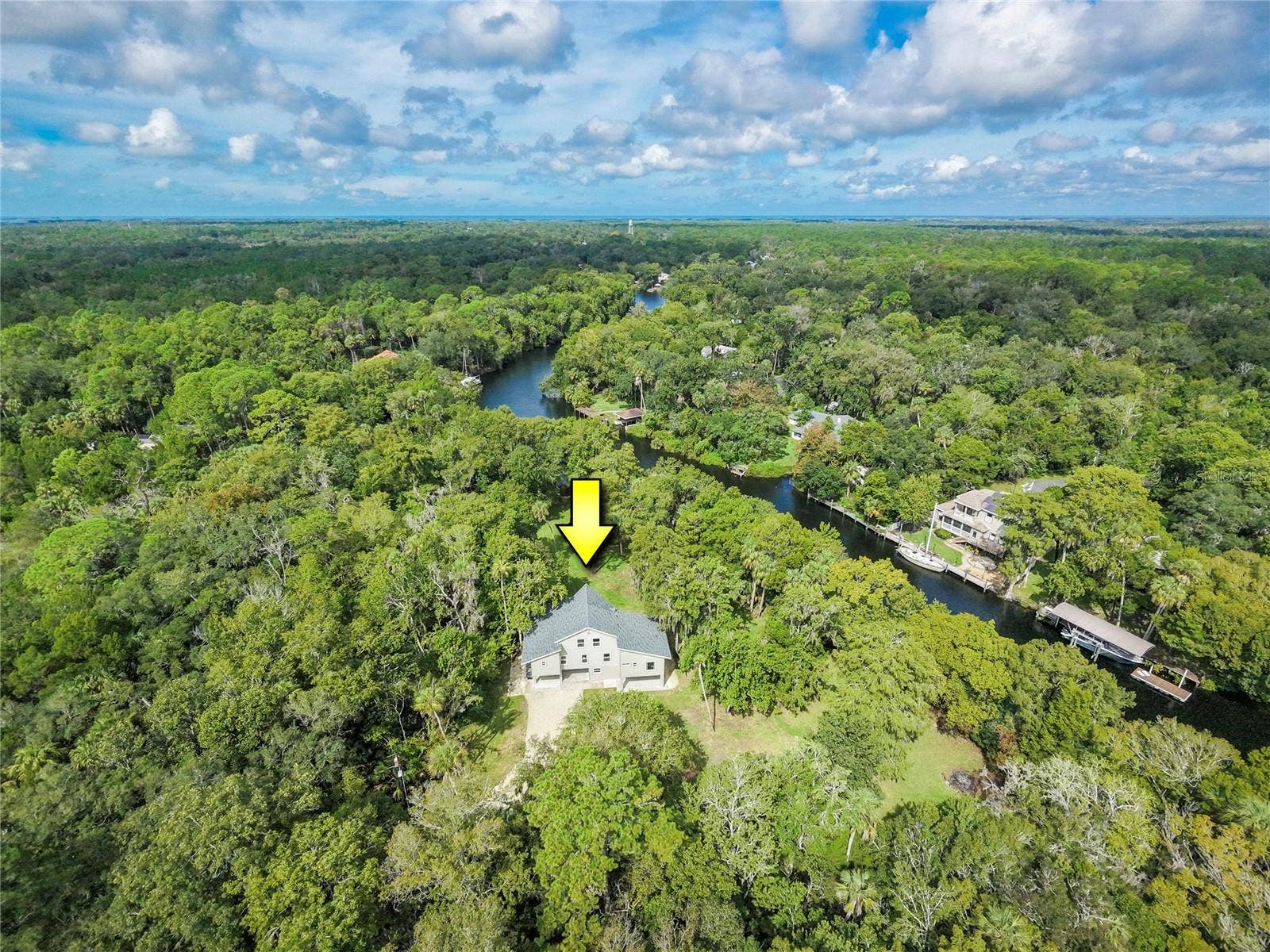11772 N RIVER SOUND PATH, Inglis, FL 34449 Walk in shower