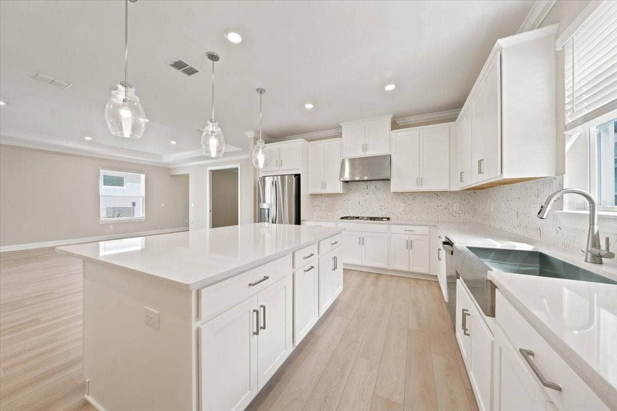 7727 CASPIAN, Palmetto, FL 34221 7727 CASPIAN, Palmetto, FL 34221