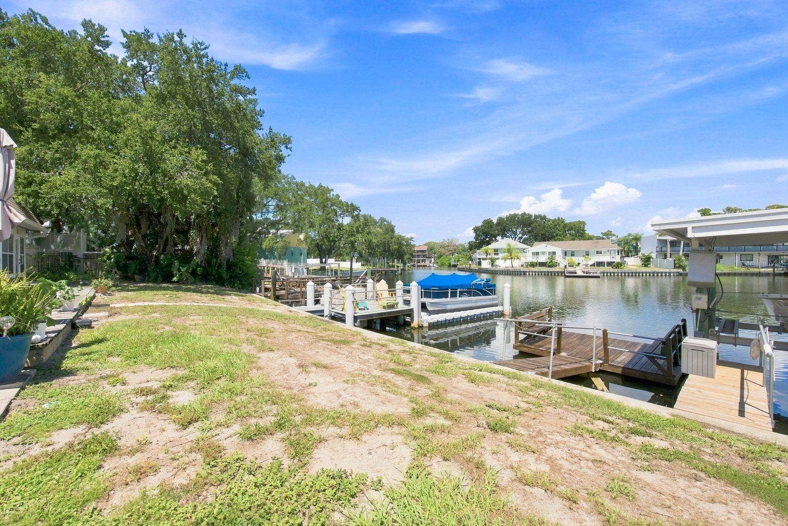593 WESTWINDS DRIVE, #593, Palm Harbor, FL 34683
