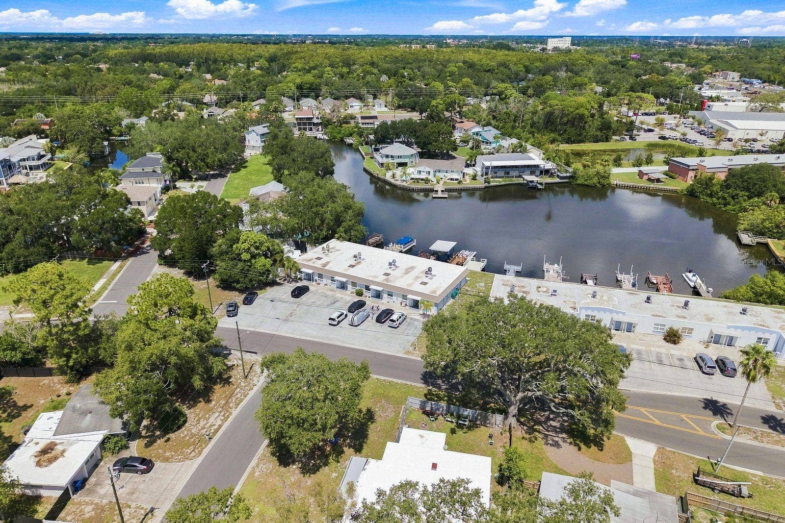 593 WESTWINDS DRIVE, #593, Palm Harbor, FL 34683