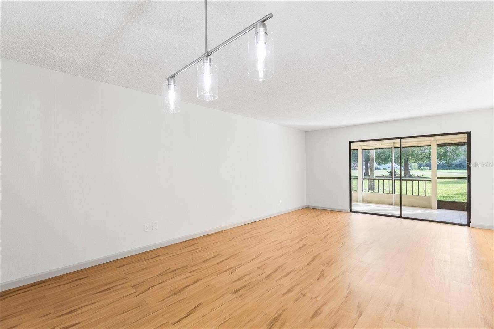13626 GREENFIELD DRIVE, #109, Tampa, FL 33618 Great Room