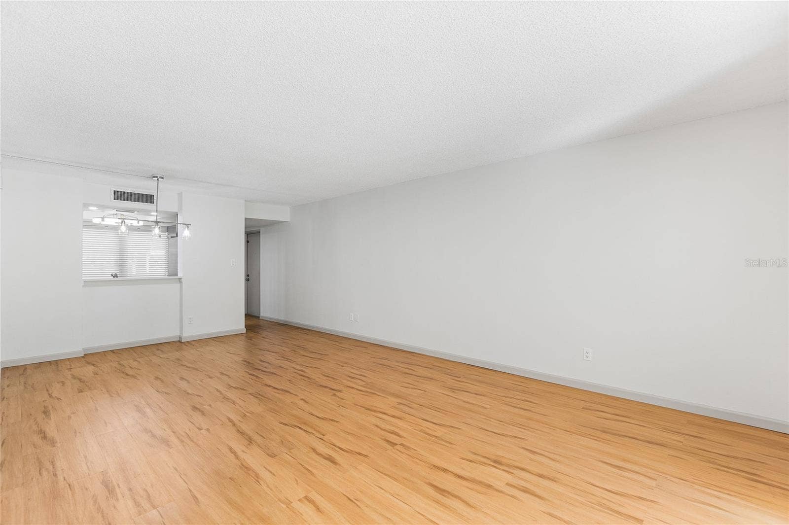 13626 GREENFIELD DRIVE, #109, Tampa, FL 33618 Great Room