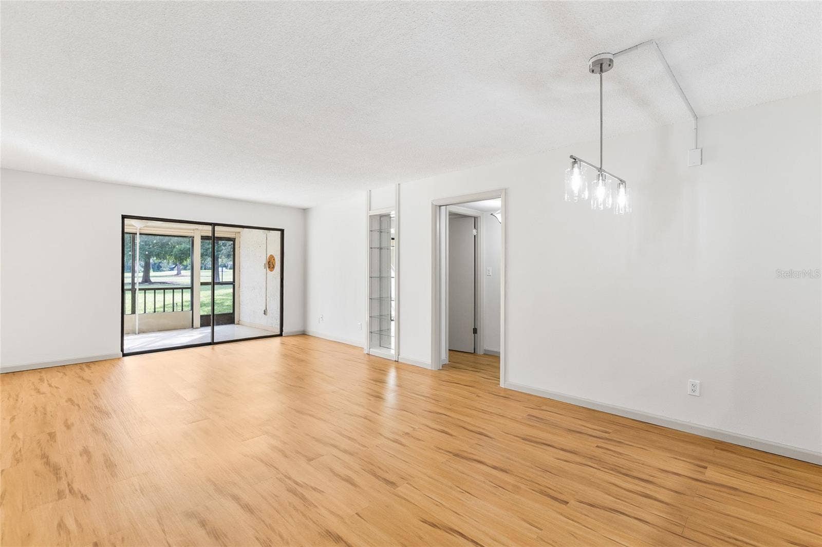 13626 GREENFIELD DRIVE, #109, Tampa, FL 33618 Great Room