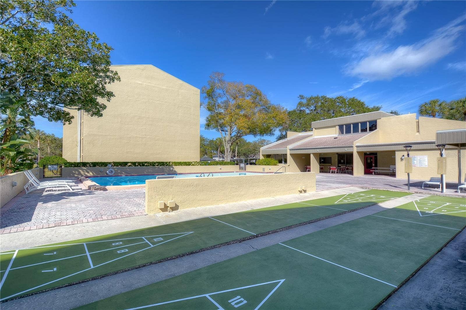 13626 GREENFIELD DRIVE, #109, Tampa, FL 33618 Community Shuffle Board
