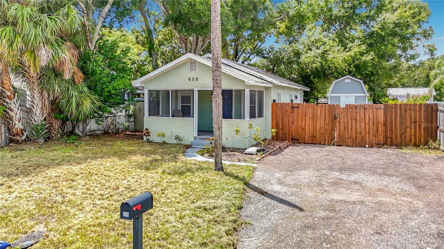 Property photo for 608 N LINCOLN AVENUE, Tampa, FL