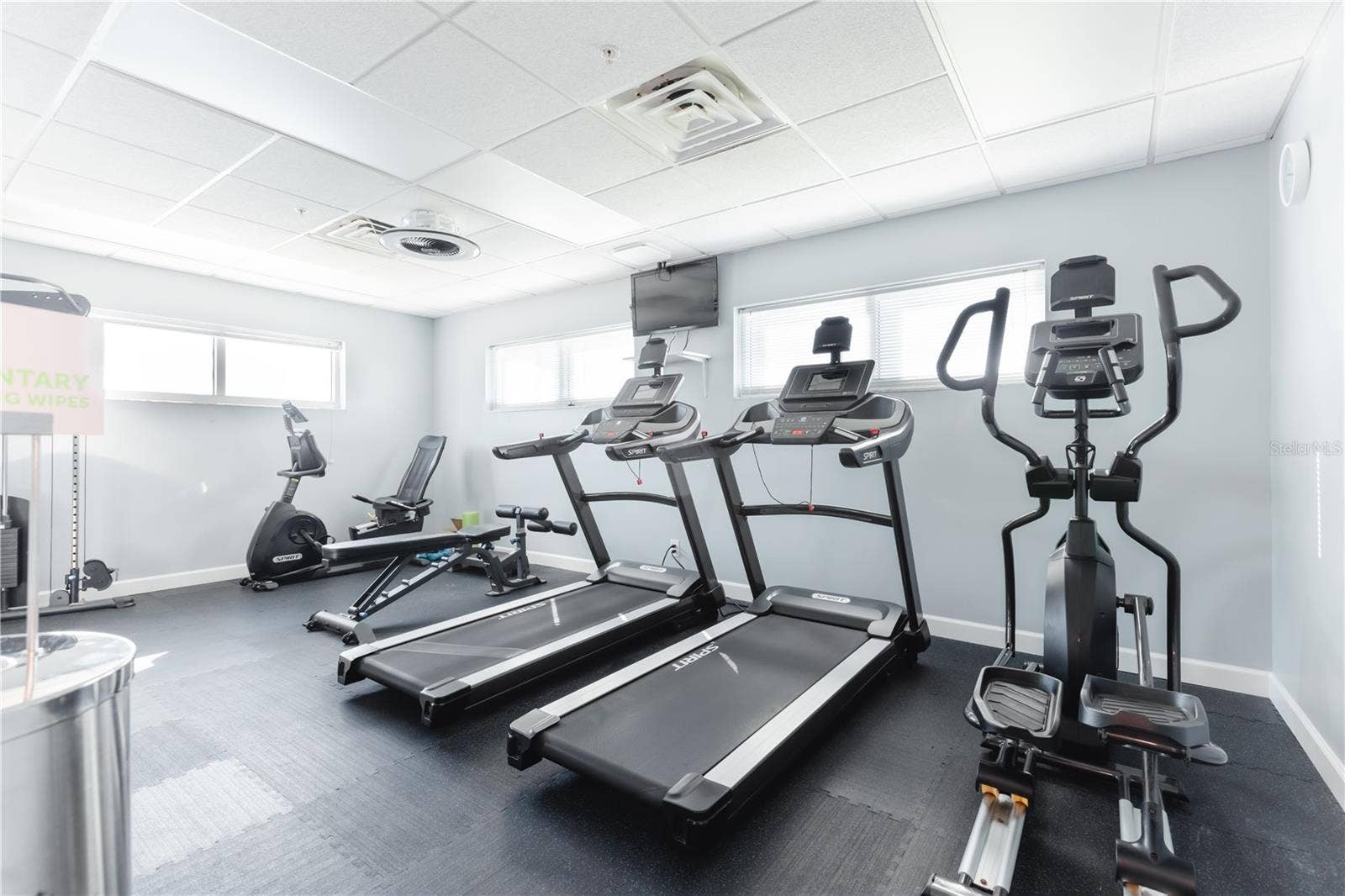 400 64TH AVENUE, #305, St Pete Beach, FL 33706 400 64TH AVENUE, #305, St Pete Beach, FL 33706