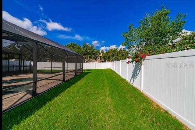 2863 MAPLE BROOK LOOP, Lutz, FL 33558 Yard in Back of Cage